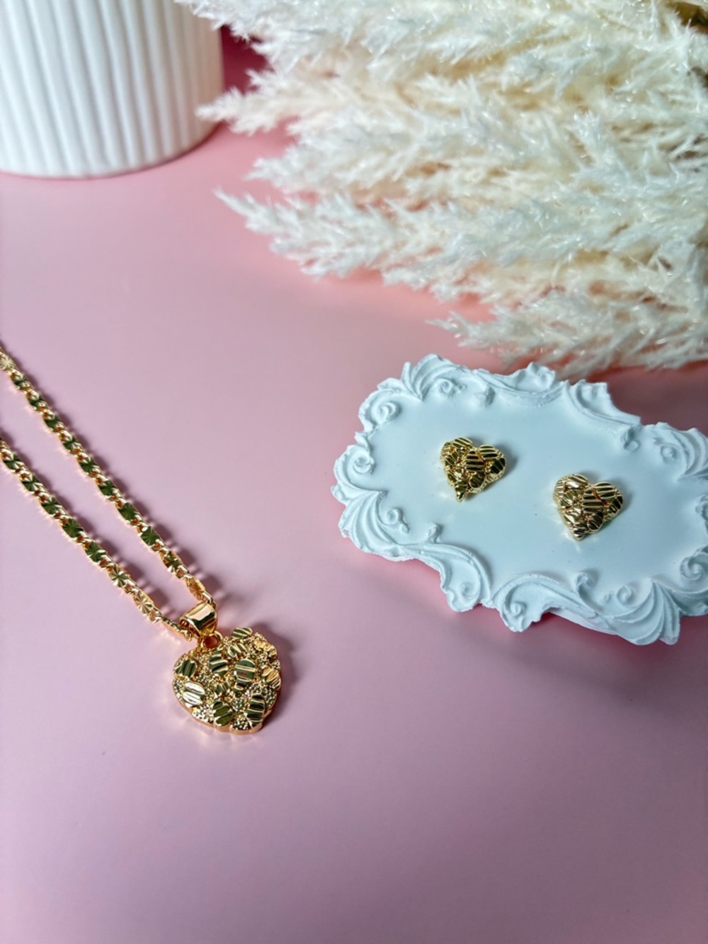 18k Gold Plated Heart Filigree Necklace and Stud Earrings Set - Women Jewelry